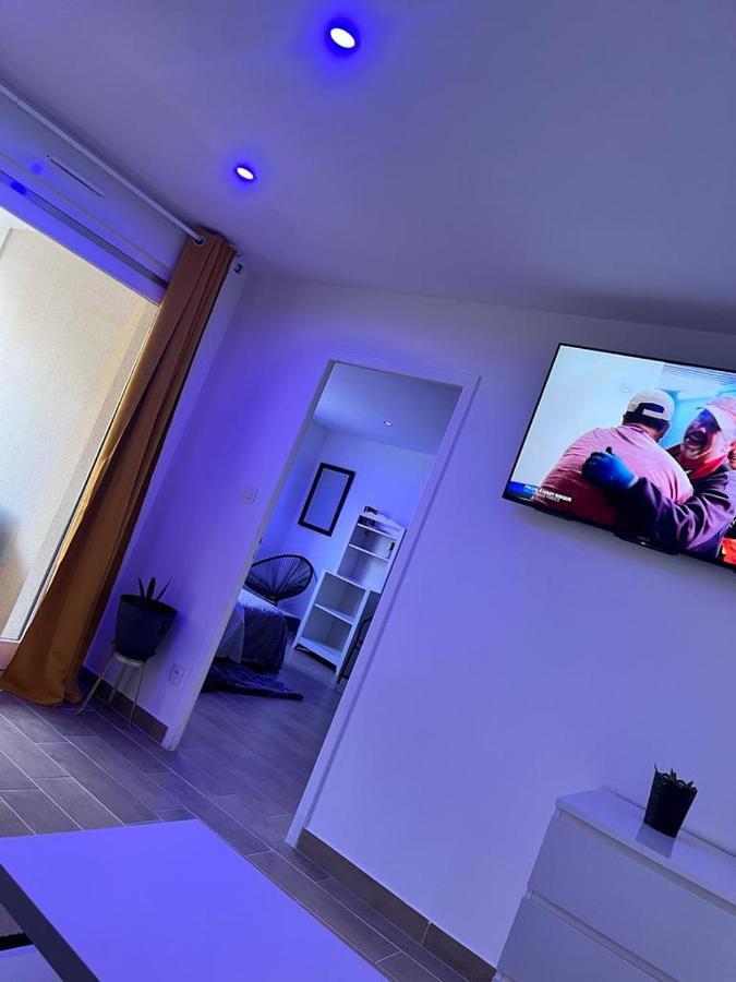 Apartament Carol California Chevigny-Saint-Sauveur Zewnętrze zdjęcie