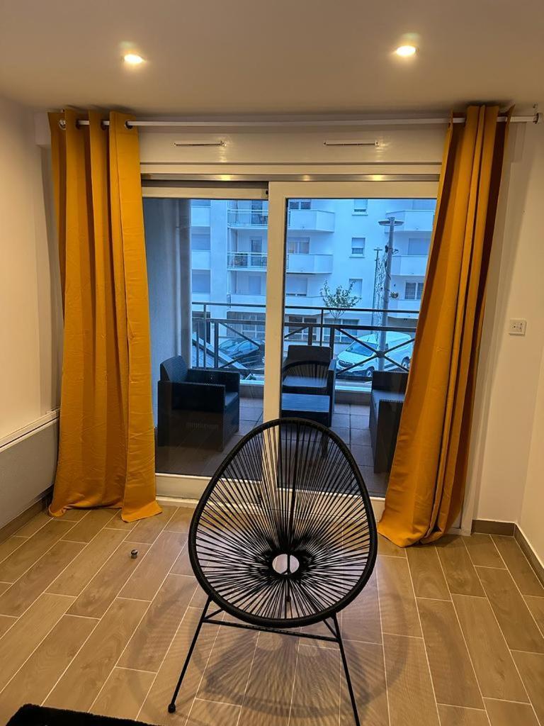 Apartament Carol California Chevigny-Saint-Sauveur Zewnętrze zdjęcie